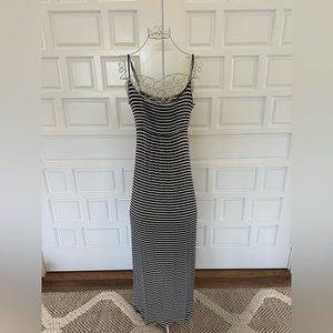 Calvin Klein stripped Maxi - Size 8